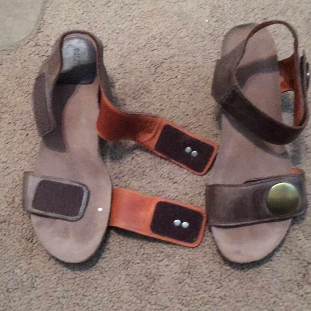 Woman shoes